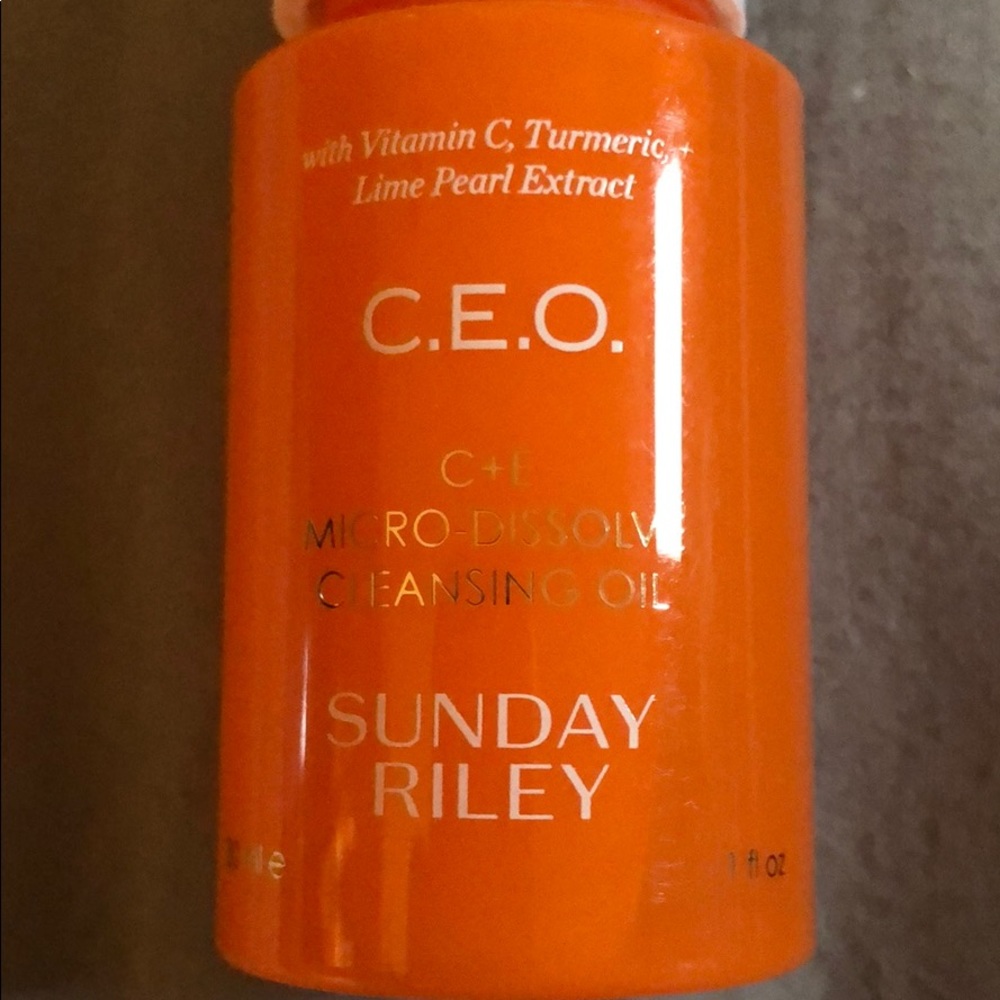 Sunday Riley C.E.O Cleansing Oil